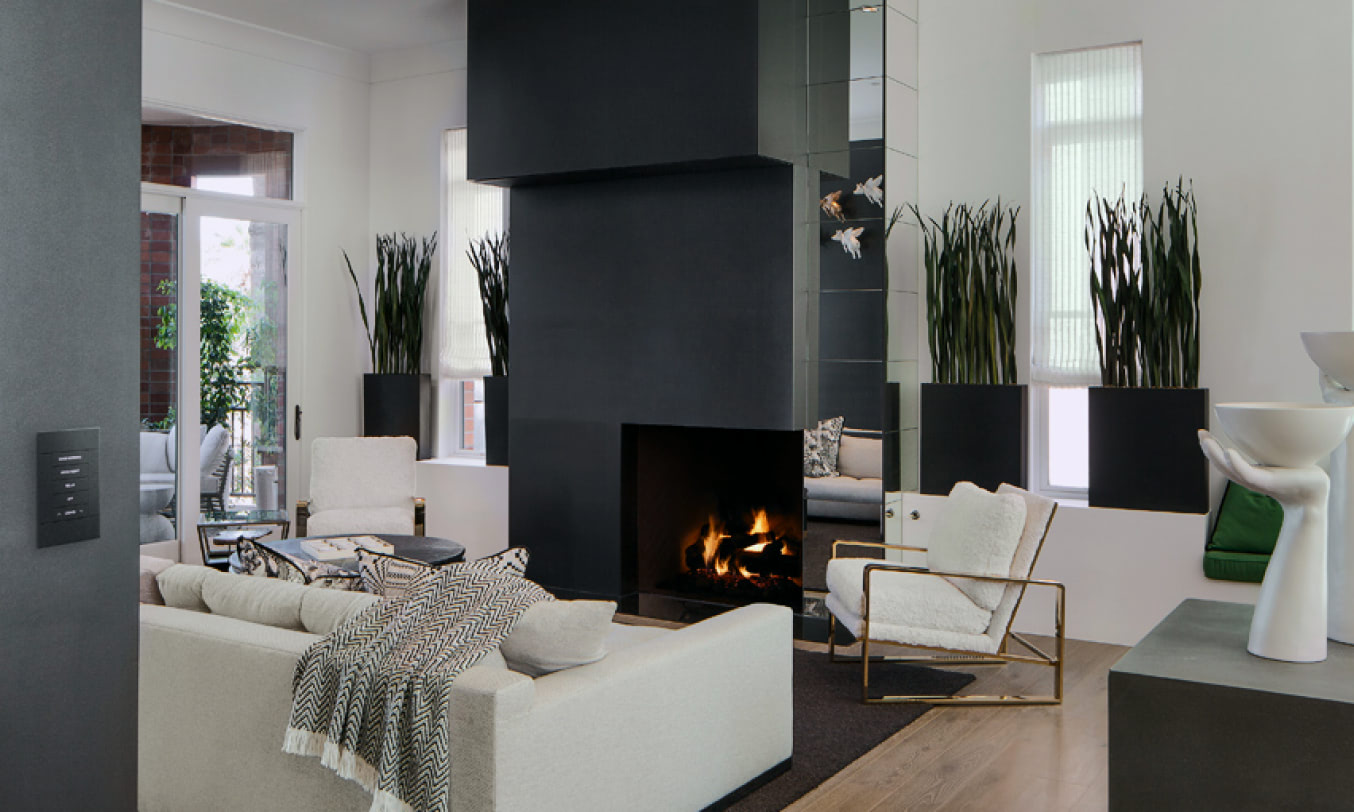 ENHANCE YOUR PEACE OF MIND WITH A SMART HOME